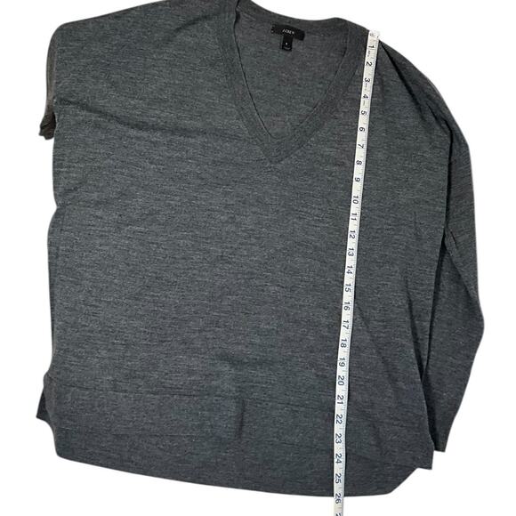 J.Crew 100% Merino Wool V-Neck Sweater – Gray – Size Small Vintage Fall Winter - Picture 6 of 10